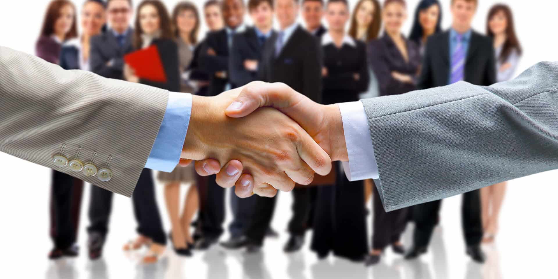 تقنيات وأدوات لتعزيز التعلم الذاتي عبر الإنترنت